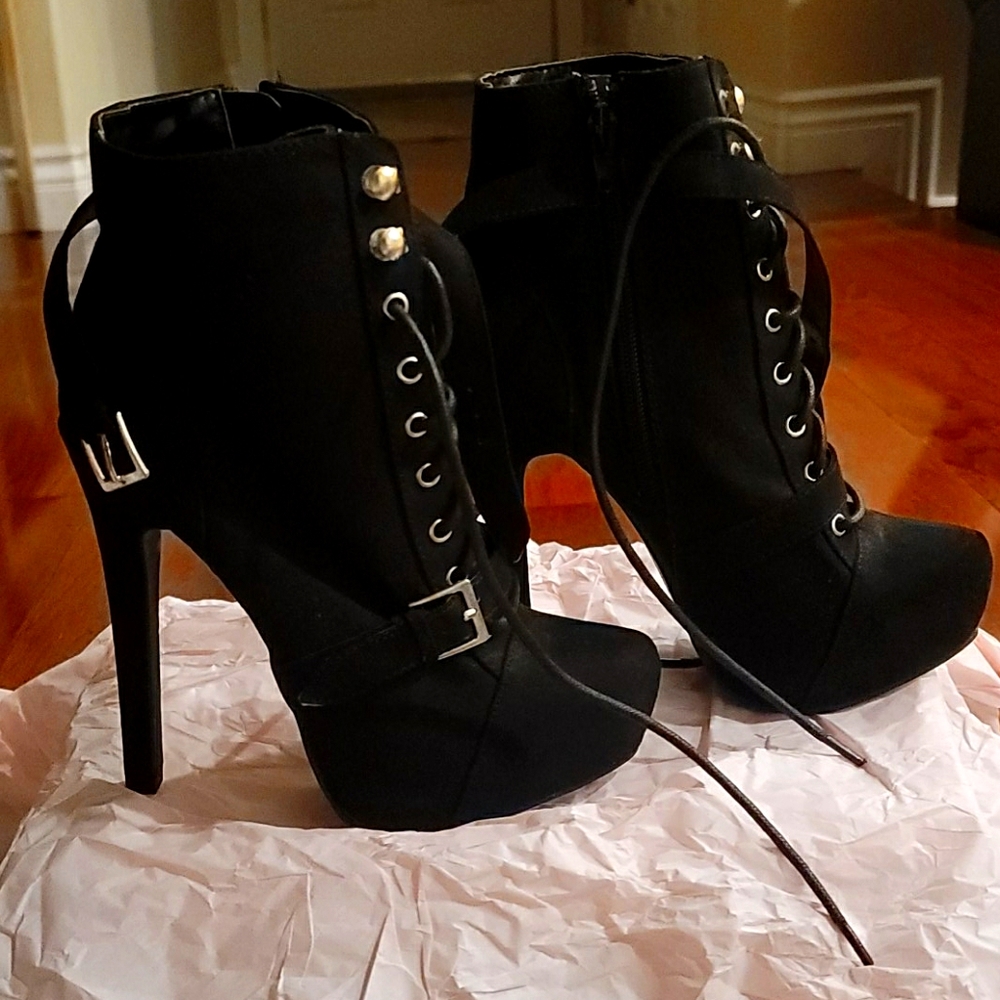 Stilettos Boots